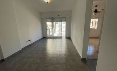 ALQUILER DEPARTAMENTO 2 AMBIENTES C/COCHERA