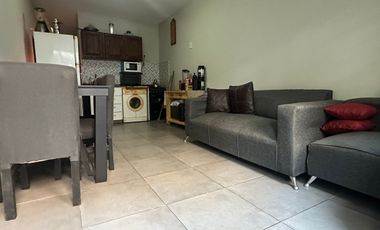 VENTA DEPTO 2 AMB COCHERA HURLINGHAM