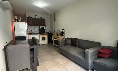 VENTA DEPTO 2 AMB COCHERA HURLINGHAM