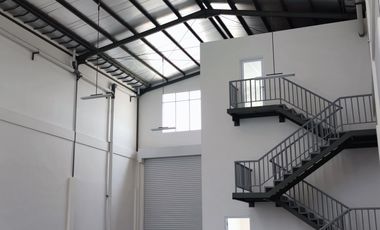 A219 JUAL GUDANG akr JIPPE manyar GRESIK investasi PROSPEK