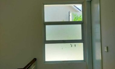 Rumah Furnished lebar 8 m² di Cluster Thamse JGC Cakung Jak-Tim