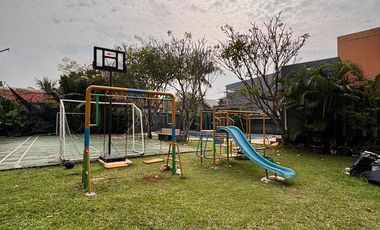 Disewakan Rumah 2 Lantai dalam Komplek Di Limo Depok