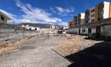 SE VENDE TERRENO  EN LA KENNEDY