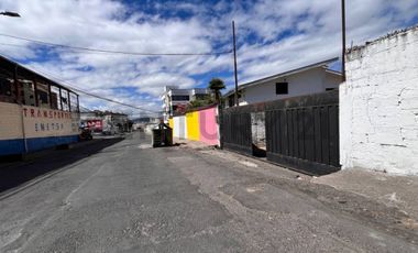 SE VENDE TERRENO  EN LA KENNEDY