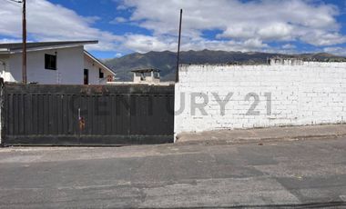 SE VENDE TERRENO  EN LA KENNEDY