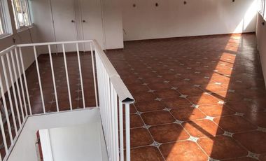 Renta de Local Comercial en Av. Pino Suarez, Metepec