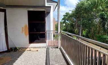 VILLA 3 LANTAI Di Kawasan Elit Nusa Dua Bali Special Full Furnish.