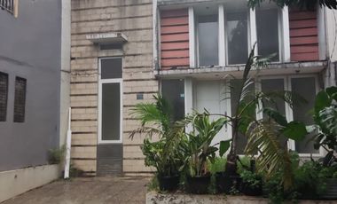 Terjangkau.   Permata. Cimanggis. Satu2nya. hrg. termuraaah.    dkt. toll. lingkungan. aman. one. gate.  24. jam. security.    asri. tenang. udara bersih.