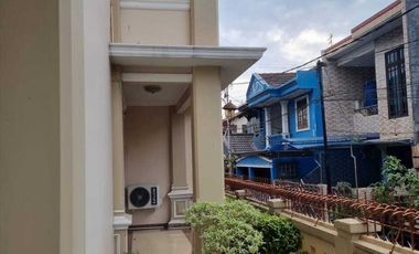 DIJUAL CEPAT RUMAH LUX ASRI FULL FURNISHED SIAP HUNI LOKASI STRATEGIS