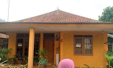 dijual cepat Rumah Terawat patrol Jalancagak Subang SHM 300  jt