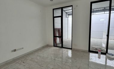 Disewa Rumah Mewah Permata Hijau Residence PIK 2 Uk 10x20 Bagus