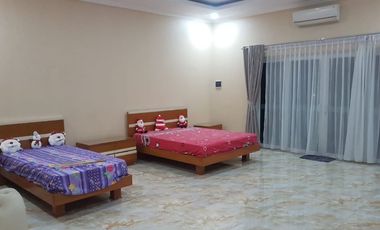 Rumah mewah pinggir jalan raya bonus pabrik busa di wonosari