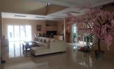 Rumah mewah pinggir jalan raya bonus pabrik busa di wonosari