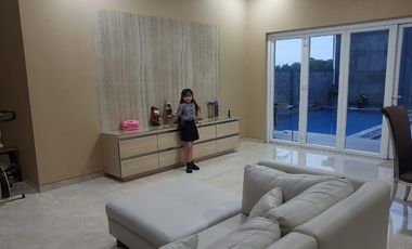 Rumah mewah pinggir jalan raya bonus pabrik busa di wonosari