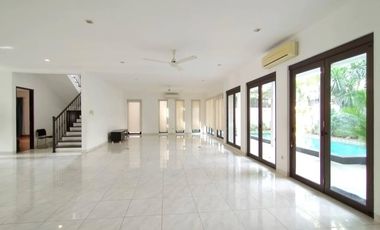 Disewa Rumah Siap Huni di Kemang Dalam