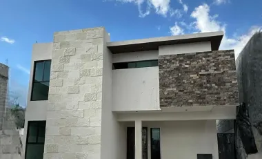 Casa en venta en Privanzas del Campestre, Arteaga, Coahuila de Zaragoza