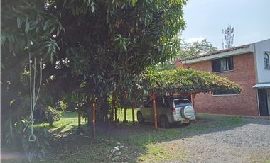 CASA COMERCIAL EN ALQUILER PANCE