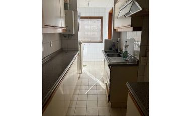 VENDE Departamento en calle Hochstetter, Temuco.