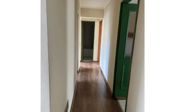 VENDE Departamento en calle Hochstetter, Temuco.