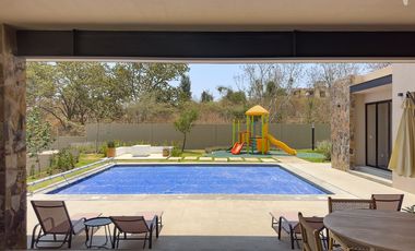 Coto PREMIUM, terreno en VENTA