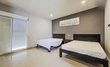 Departamento en  Venta con Frente de Laguna - Puerto Aventuras
