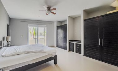 Departamento en  Venta con Frente de Laguna - Puerto Aventuras