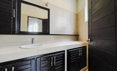 Departamento en  Venta con Frente de Laguna - Puerto Aventuras