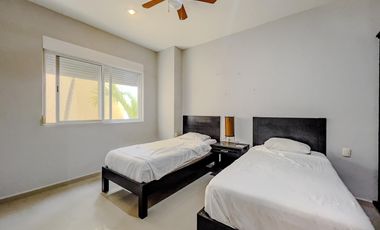 Departamento en  Venta con Frente de Laguna - Puerto Aventuras
