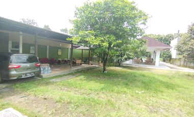 Rumah Resto Luas Pinggir Jalan Raya Strategis