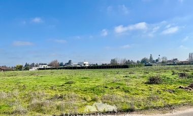 Parcela en Venta en condominio la reserva de Huilquilemu, al frente del museo de Huilquilemu por calle interior