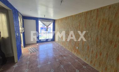 EXCELENTE OPORTUNIDAD, venta de casa sola - (3)