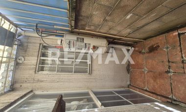 EXCELENTE OPORTUNIDAD, venta de casa sola - (3)