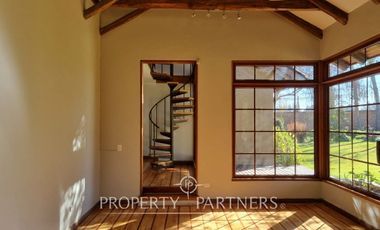 Excelente propiedad en arriendo en céntrico sector de la comuna