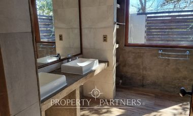 Excelente propiedad en arriendo en céntrico sector de la comuna