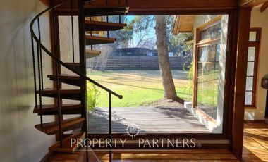 Excelente propiedad en arriendo en céntrico sector de la comuna