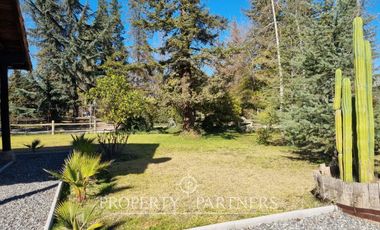 Excelente propiedad en arriendo en céntrico sector de la comuna