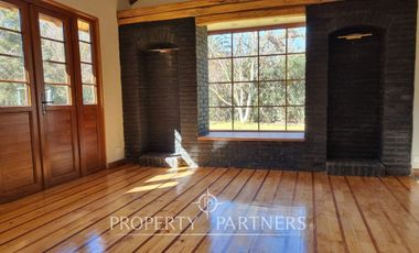 Excelente propiedad en arriendo en céntrico sector de la comuna