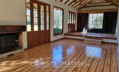 Excelente propiedad en arriendo en céntrico sector de la comuna