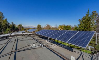 Galpón Sustentable con Techo Verde y Energía Solar a 30 Min de Santiago