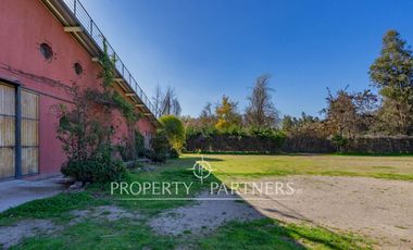 Galpón Sustentable con Techo Verde y Energía Solar a 30 Min de Santiago