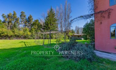 Galpón Sustentable con Techo Verde y Energía Solar a 30 Min de Santiago