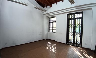 Casa comercial en Venta, Av. amazonas, La mariscal, Quito