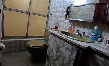 Casa Triplex en venta, Sector Iñaquito, Av, de los Shirys, Centro norte de Quito