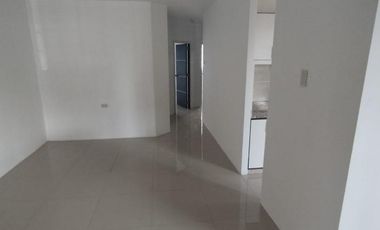 Casa en venta en Monterrey, apta para vivienda, grande, patio y terraza