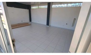 Local, Tenjo, Bomba Brío la cumbre, 37.5 M2, L102