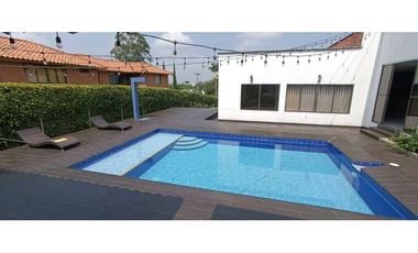 ALQUILO CASA CAMPESTRE SECTOR ALQUERIA DOSQUEBRADAS COD 7985190