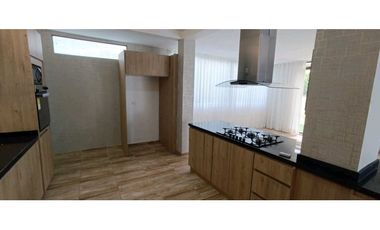 ALQUILO CASA CAMPESTRE SECTOR ALQUERIA DOSQUEBRADAS COD 7985190