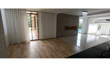 ALQUILO CASA CAMPESTRE SECTOR ALQUERIA DOSQUEBRADAS COD 7985190