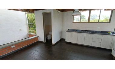 ALQUILO CASA CAMPESTRE SECTOR ALQUERIA DOSQUEBRADAS COD 7985190