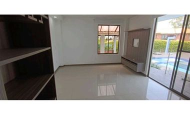 ALQUILO CASA CAMPESTRE SECTOR ALQUERIA DOSQUEBRADAS COD 7985190